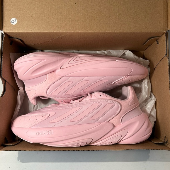 Adidas Ozelia Pink - Picture 1 of 5